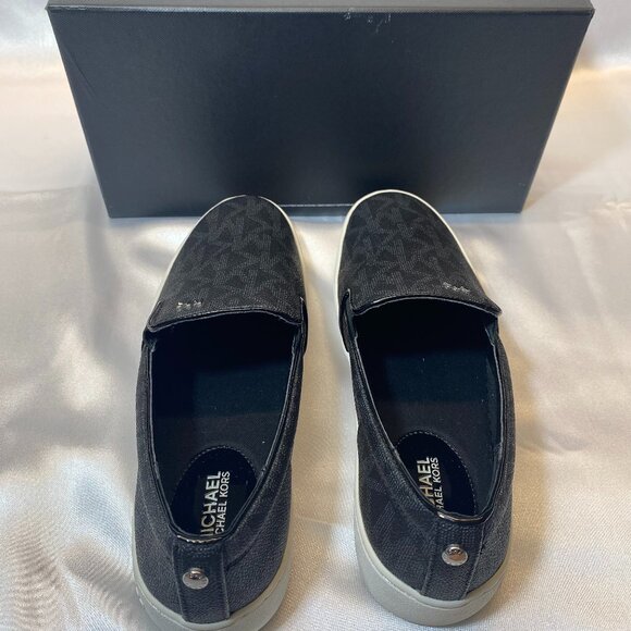 Michael Kors Black MK Logo Slip On Loafer Sneaker Gold Hardware Keaton,9M,NEW - Picture 5 of 9